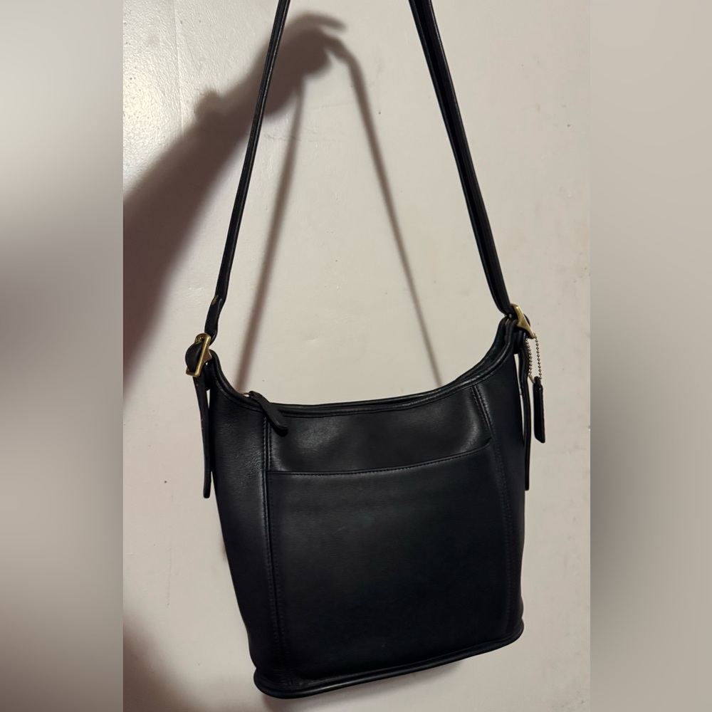 Vintage Coach Black Slim Duffle Leather Crossbody Bag Style 9816
